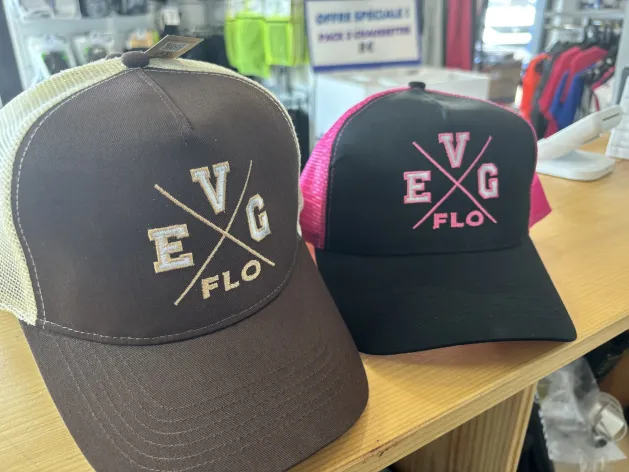 Broderie sur casquette